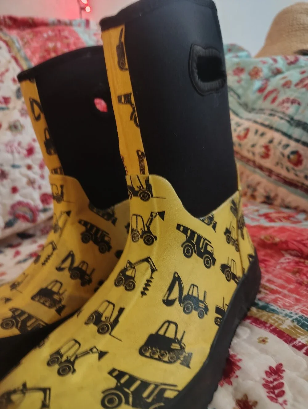 Kids Construction Trucks Yellow Waterproof Neoprene Rubber Rain Boots Pull On 5